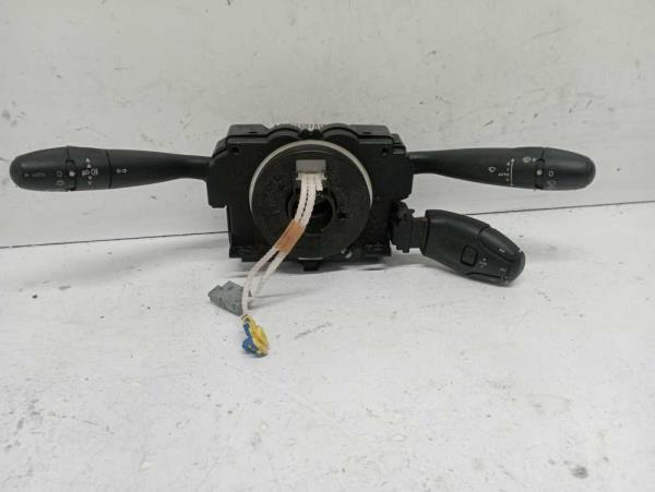 COMMODO CITROEN / PEUGEOT - Vue 1